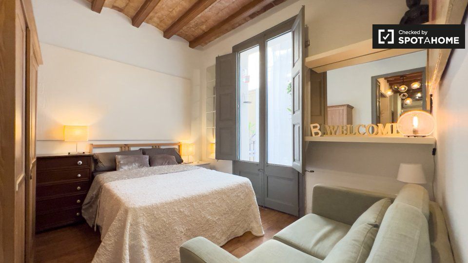 Flat to rent in El Raval