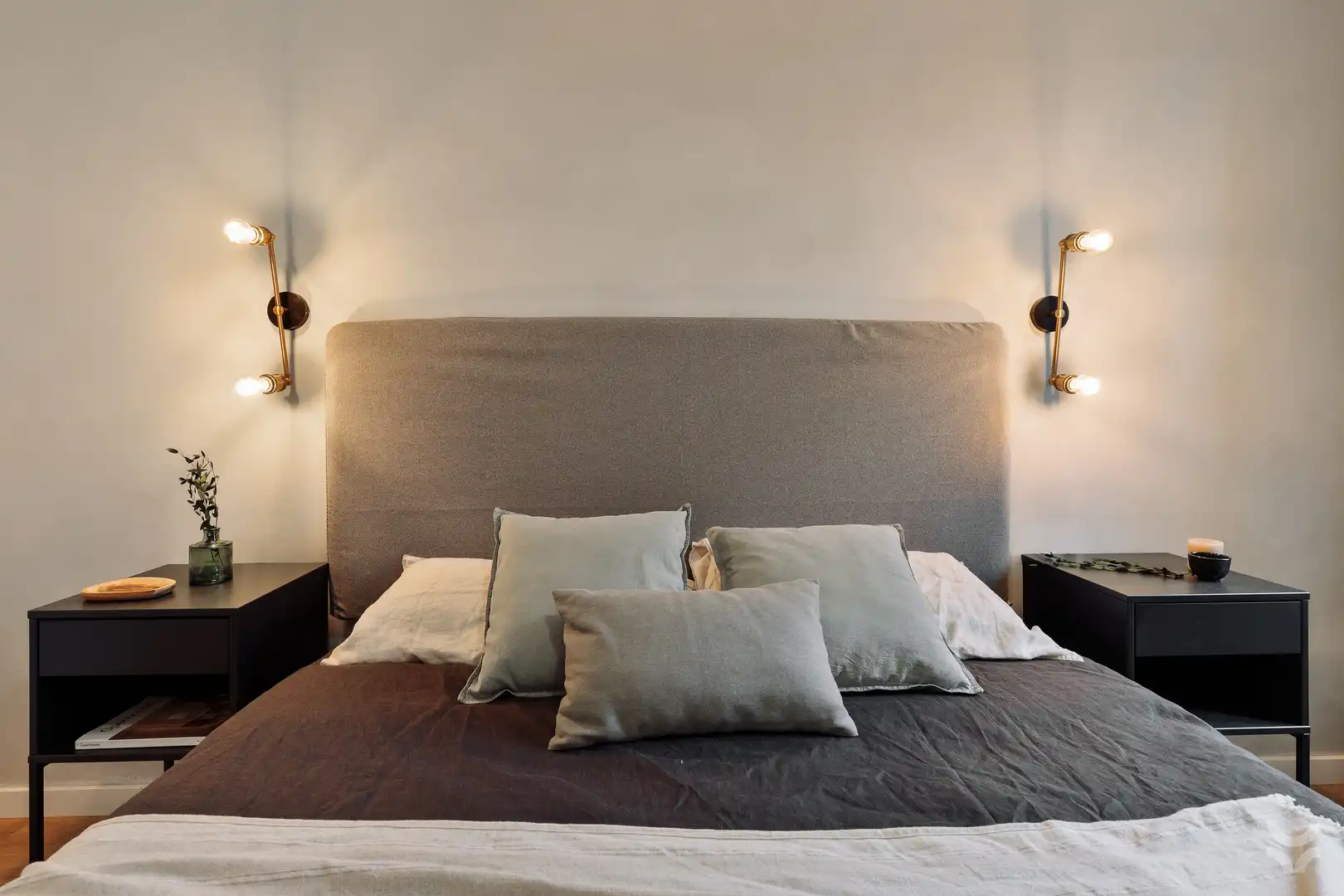 Bedroom of Apartments for rent in Barcelona  with Air Conditioner, Heating and Furnished
