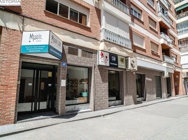 Local comercial en venda a Calle Gran Capitán