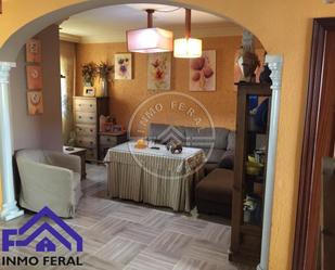 Living room of Single-family semi-detached for sale in Écija  with Air Conditioner, Terrace and Storage room