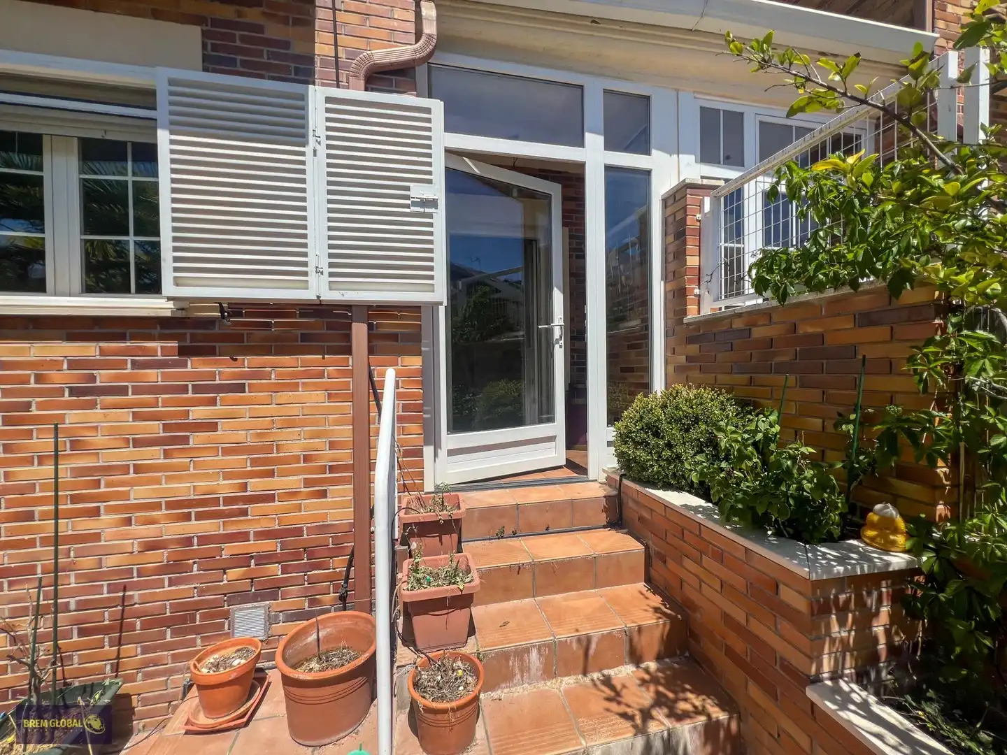 Semi-detached house with garden for sale in Calle Calle Mondalindo, imagen 5