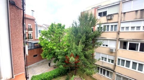Foto 5 de Piso en venta en Calle de Yarumal, Pinar del Rey, Madrid Capital