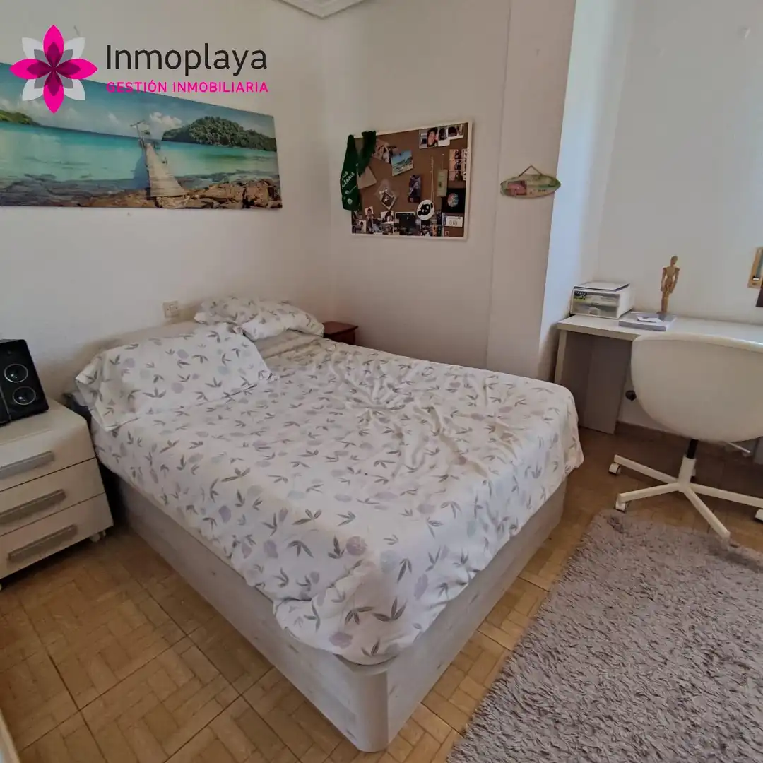 Schlafzimmer von Wohnung zum Verkauf in Noja mit Heizung, Terrasse und Möbliert