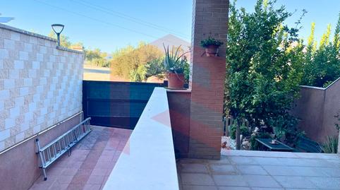Foto 3 de Casa adosada en venta en Camino de la Yedra, La Guardia de Jaén, Jaén