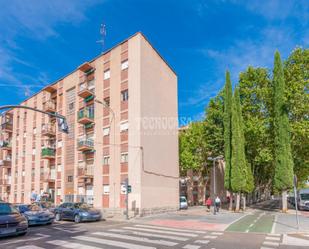 Vista exterior de Pis en venda en Salamanca Capital amb Calefacció, Traster i Moblat