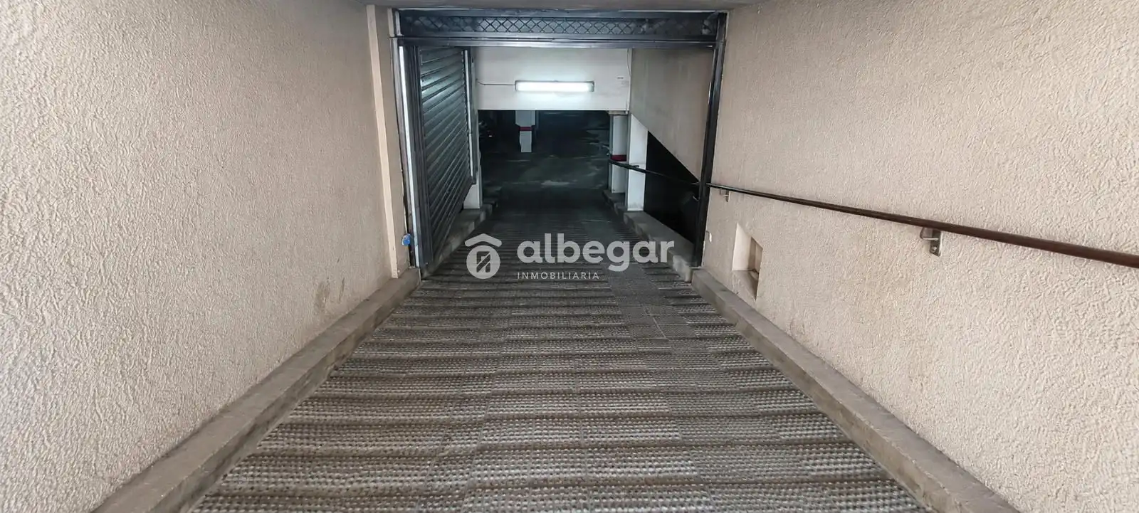 Aparcament de Garatge en venda en Valencia