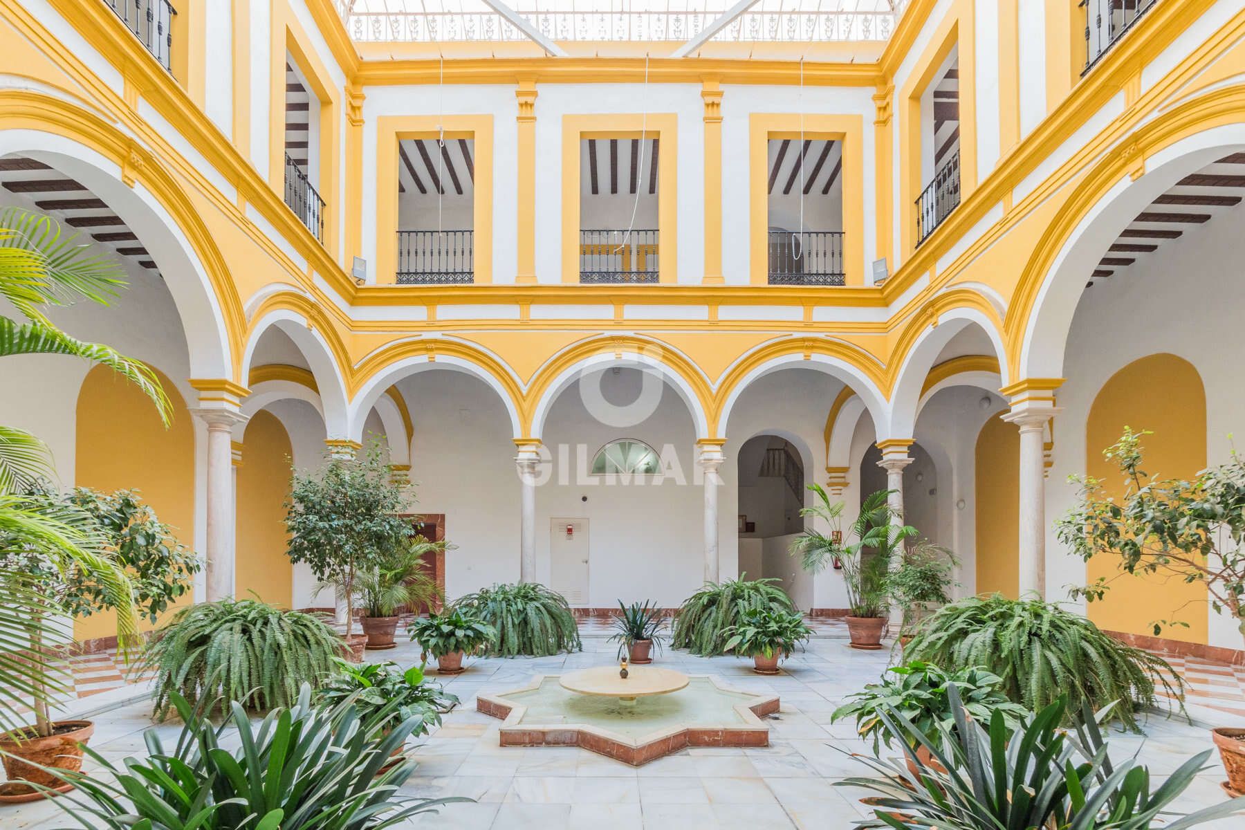 Exterior view of Flat for sale in  Sevilla Capital  with Heating and Swimming Pool