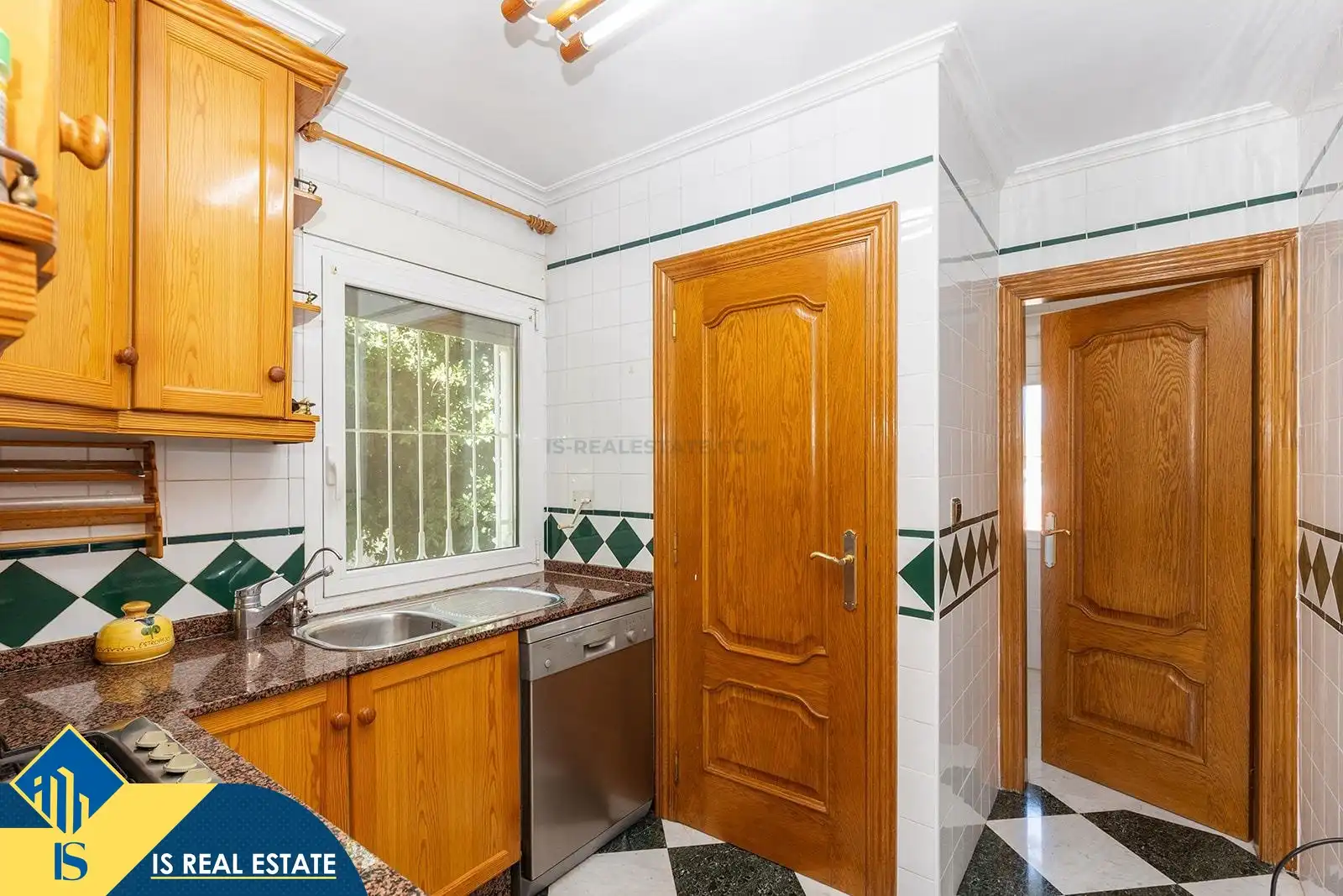 Chalet con jardín en venta en Zona Carrefour - Urbanizaciones, imagen 16