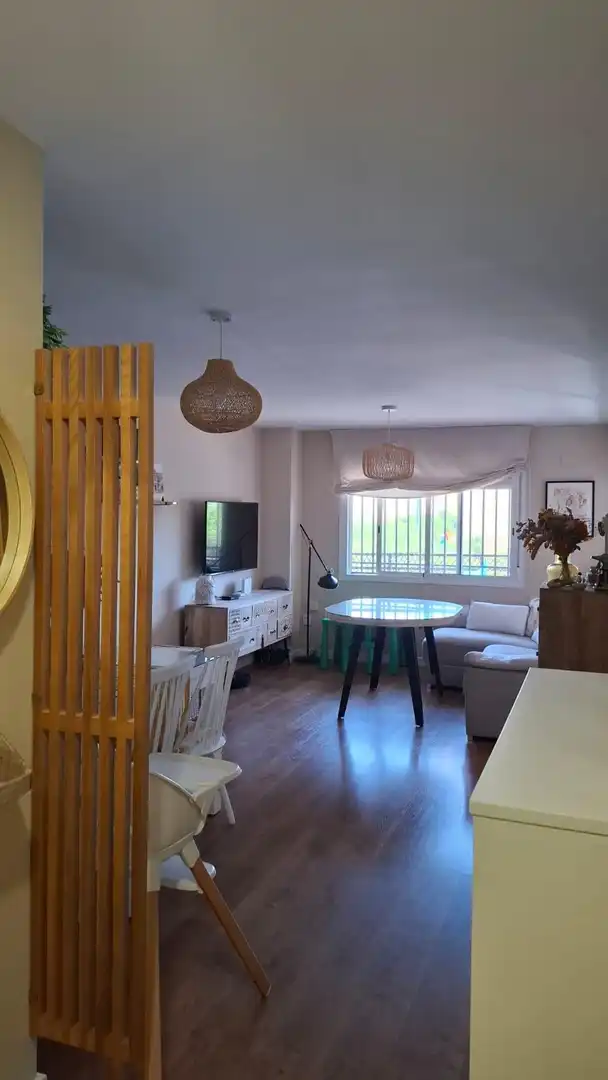 Wohnzimmer von Wohnung zum Verkauf in Sevilla mit Klimaanlage, Heizung und Terrasse