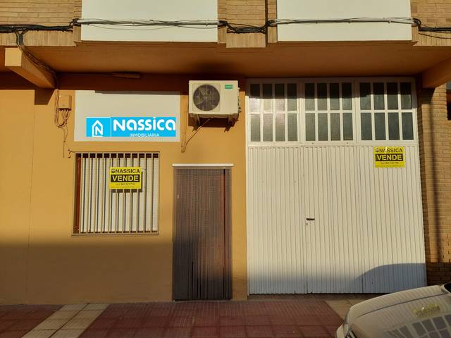 Local comercial en Venta en Calle la Badina, 20 en Azagra
