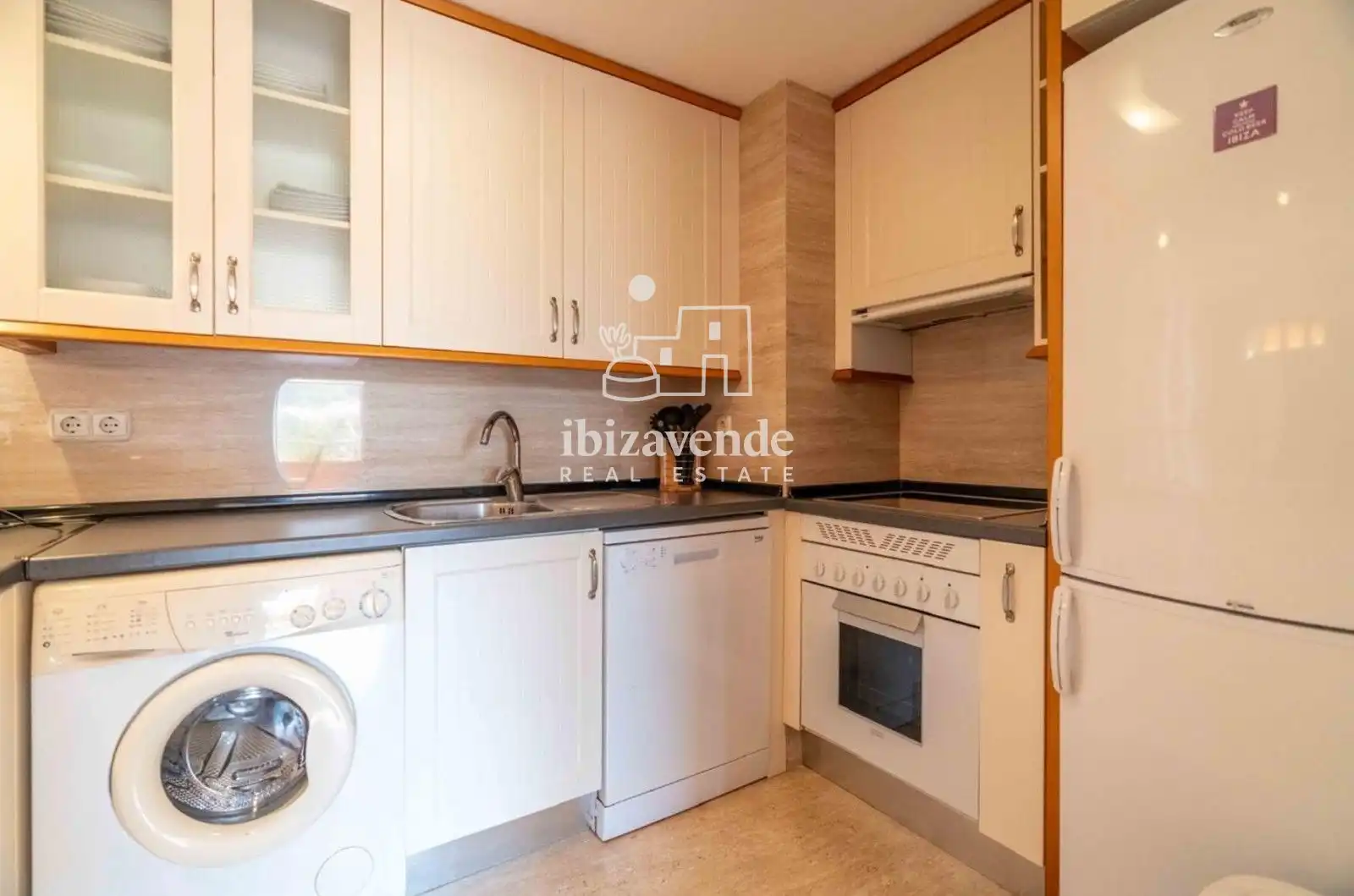 Cocina de Dúplex en venta en Santa Eulària des Riu con Aire acondicionado, Terraza y Trastero