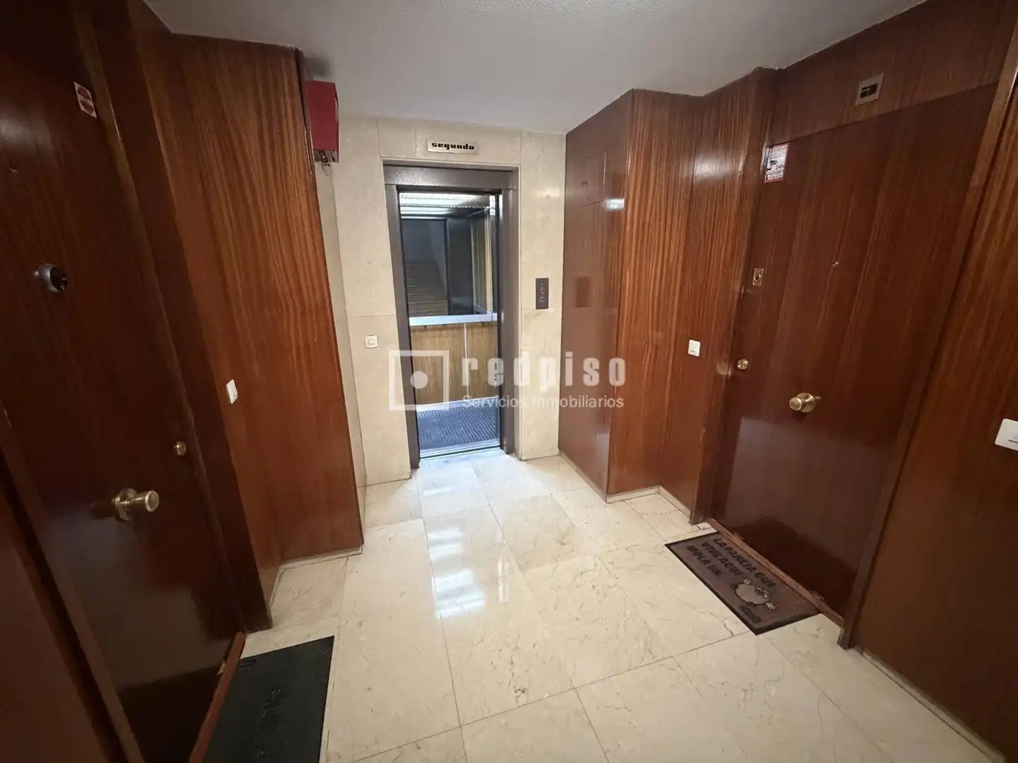 Piso en venta en Madrid con Calefacción, Parquet y Terraza