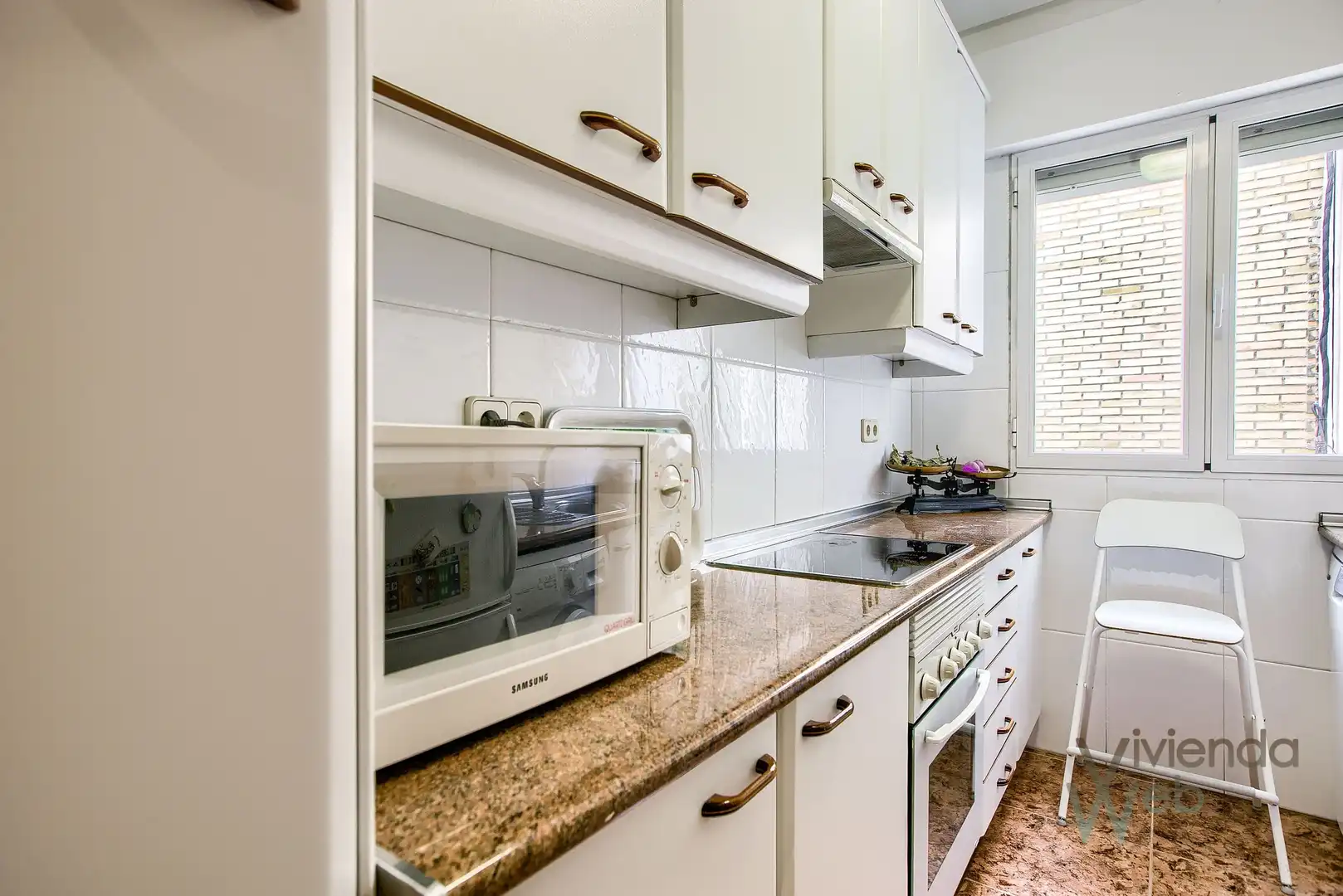 Kitchen of Flat for rent in Madrid  with Air Conditioner, Heating and Parquet flooring