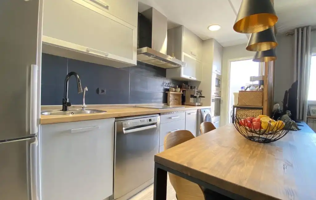 Kitchen of Flat for sale in Leganés  with Air Conditioner, Heating and Terrace