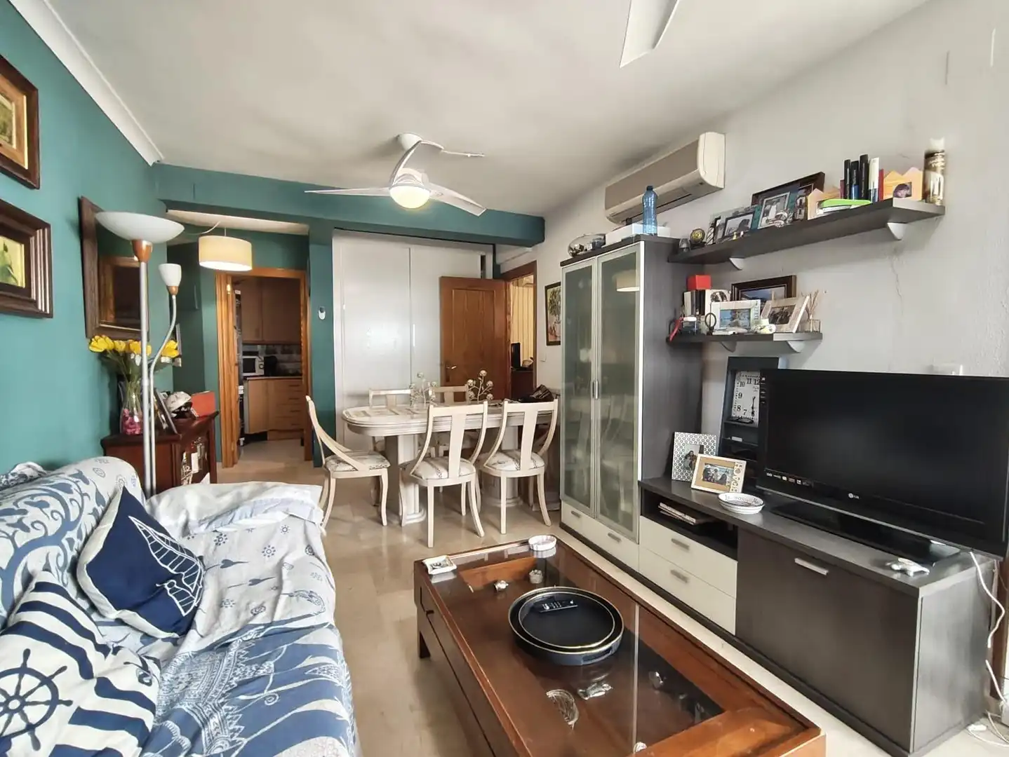 Wohnzimmer von Wohnungen zum Verkauf in Benidorm mit Klimaanlage, Heizung und Privatgarten
