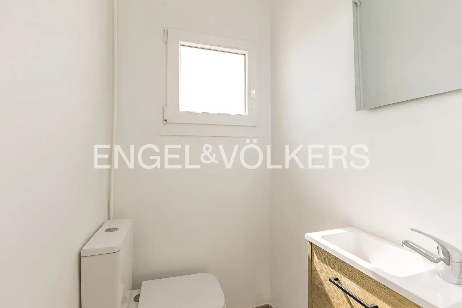 Bathroom of Flat for sale in Calafell  with Air Conditioner, Heating and Terrace