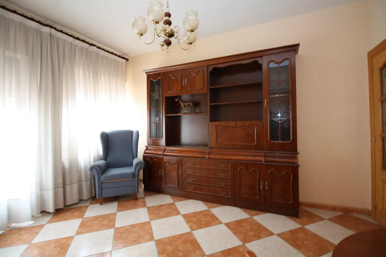 Wohnzimmer von Wohnung zum Verkauf in Valladolid mit Heizung, Terrasse und Ofen