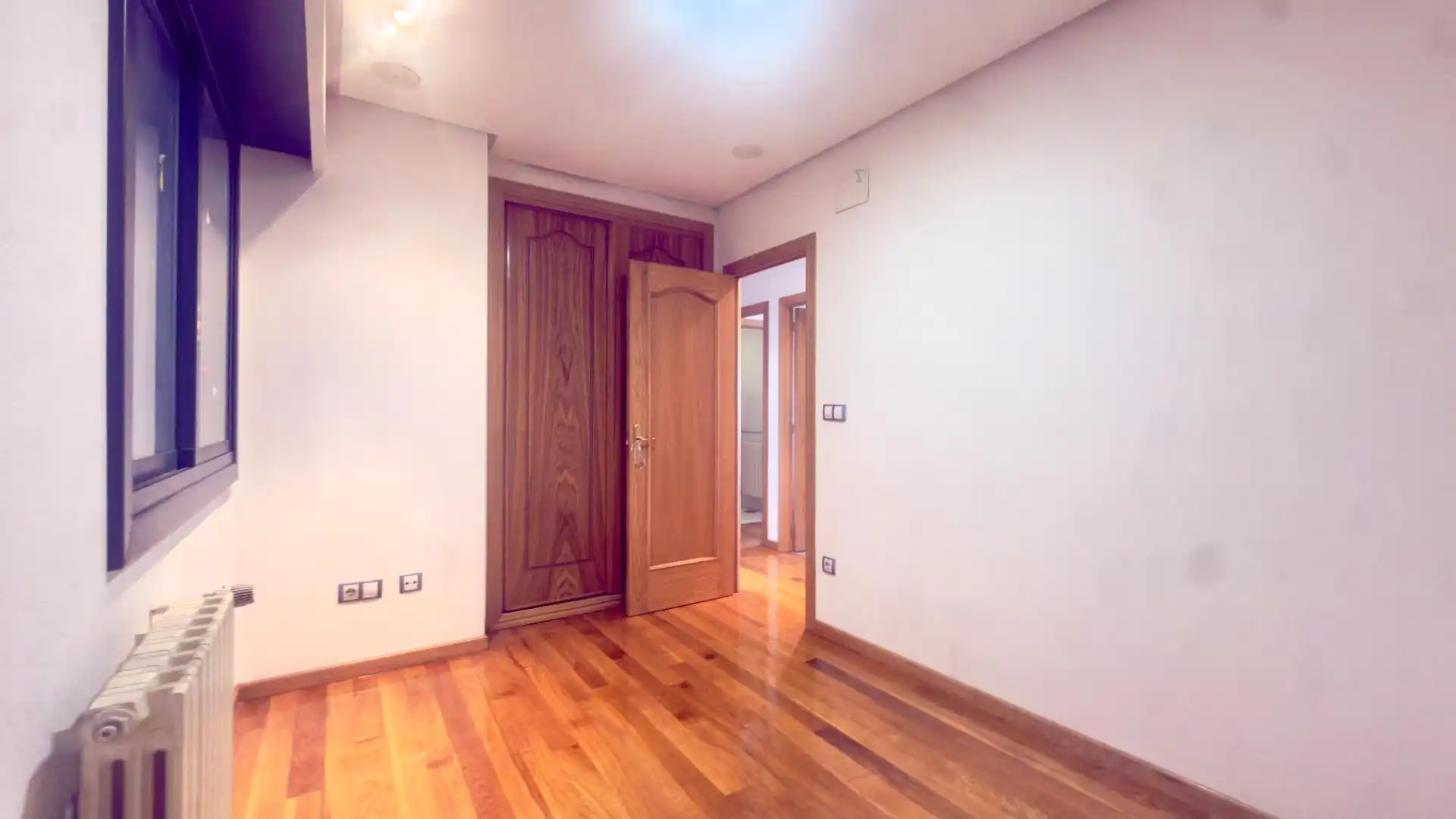 Piso en venta en Ourense Capital  con Calefacción