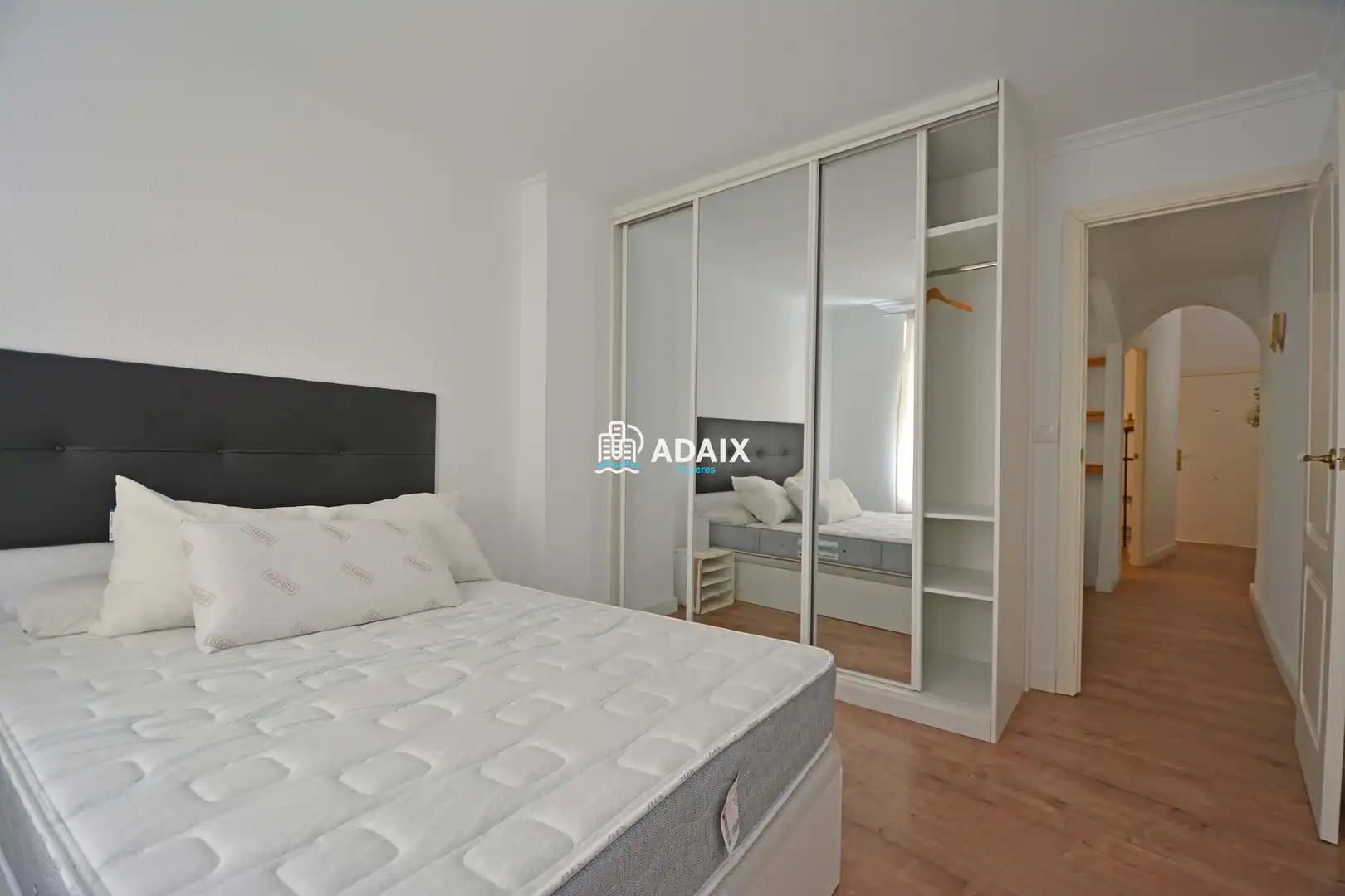 Bedroom of Attic for rent in Cáceres  with Air Conditioner, Terrace and Furnished