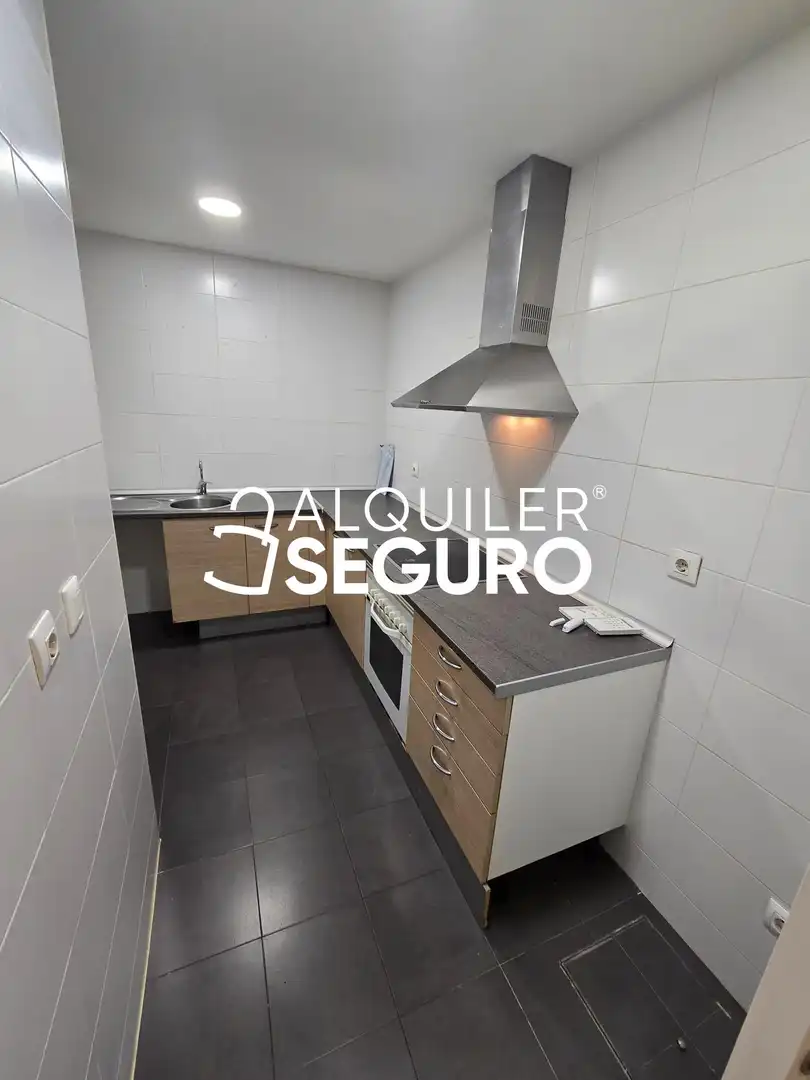 Cuina de Pis de lloguer en Torrejón de Ardoz amb Calefacció, Terrassa i Traster