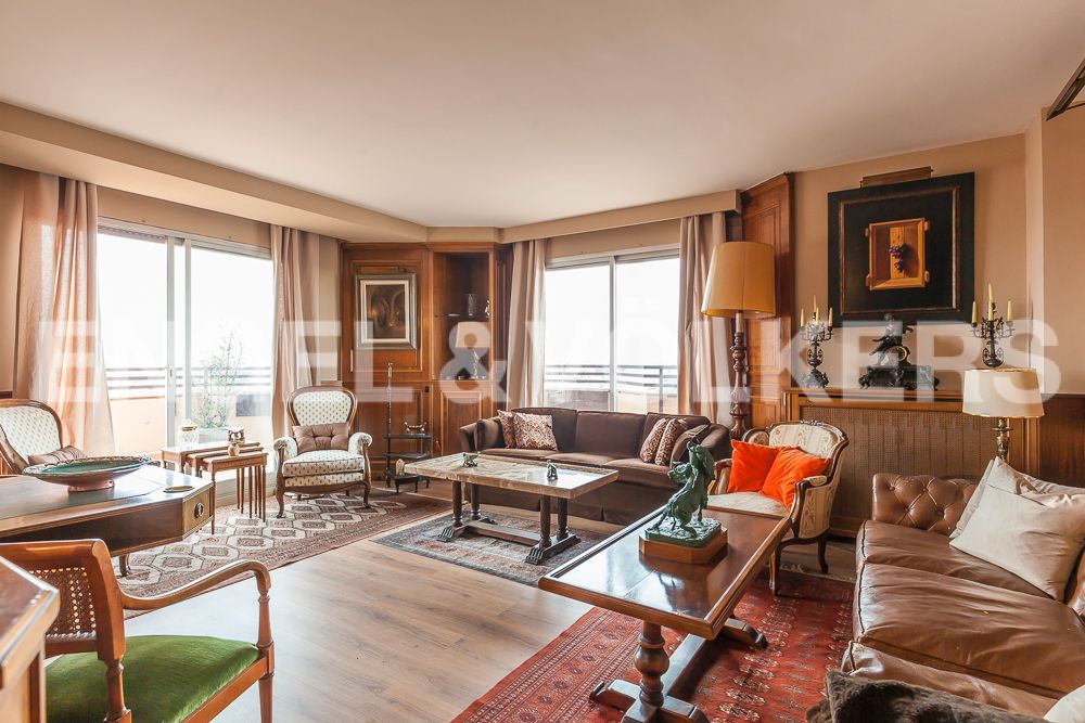 Living room of Apartment to rent in  Madrid Capital  with Air Conditioner, Heating and Private garden