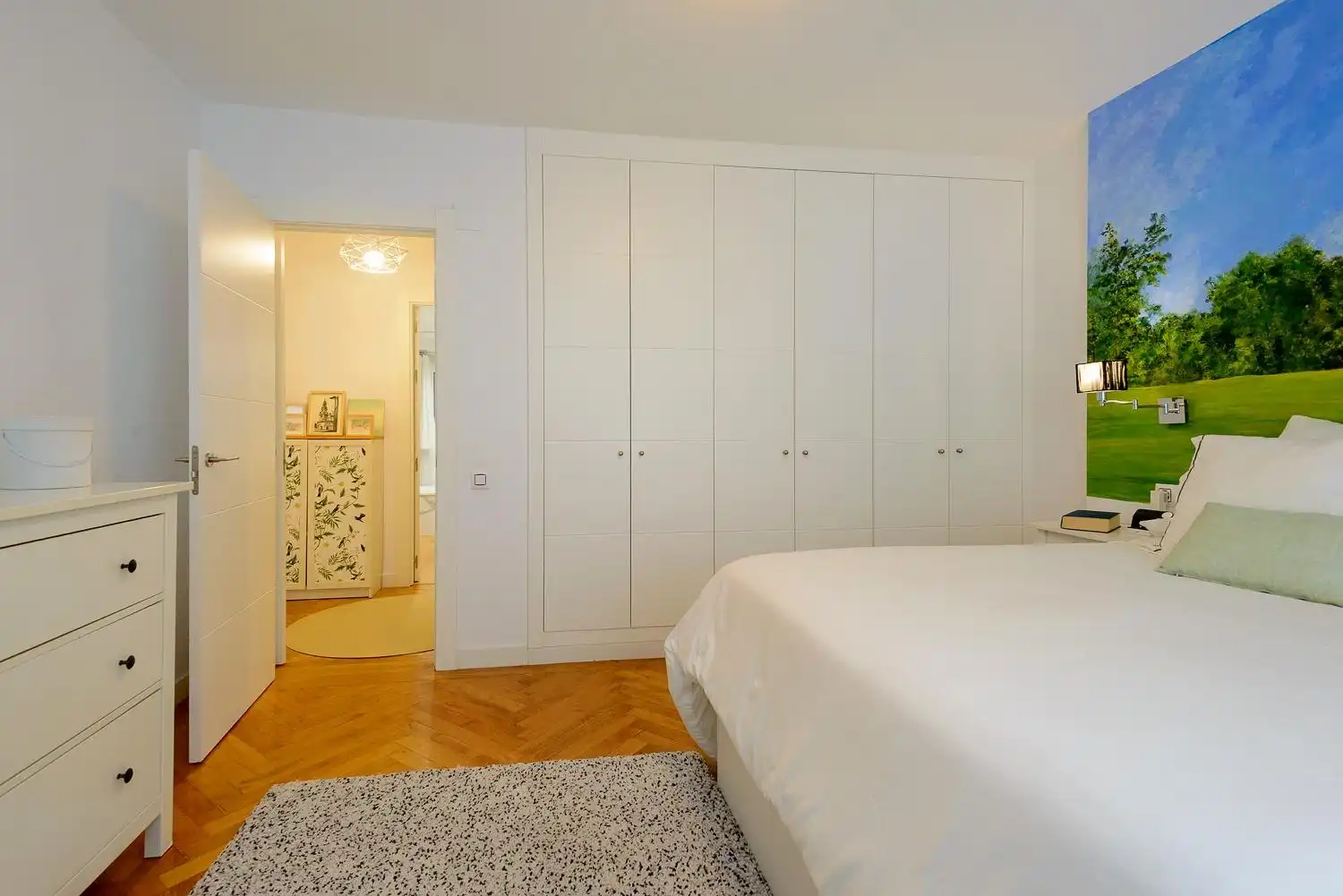 Habitación de Piso en venta en Oviedo  con Calefacción y Parquet