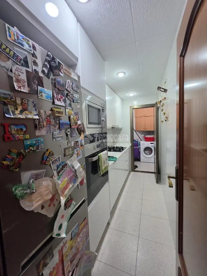 Kitchen of Flat for sale in Barcelona  with Air Conditioner and Heating