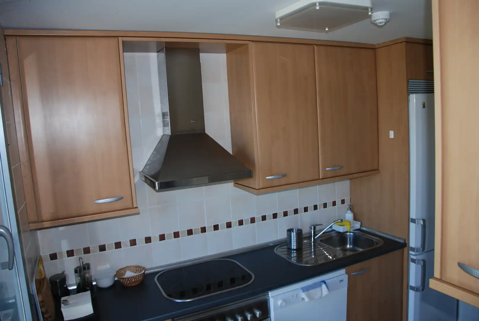 Cocina de Piso en venta en Sabiñánigo con Calefacción, Terraza y Trastero