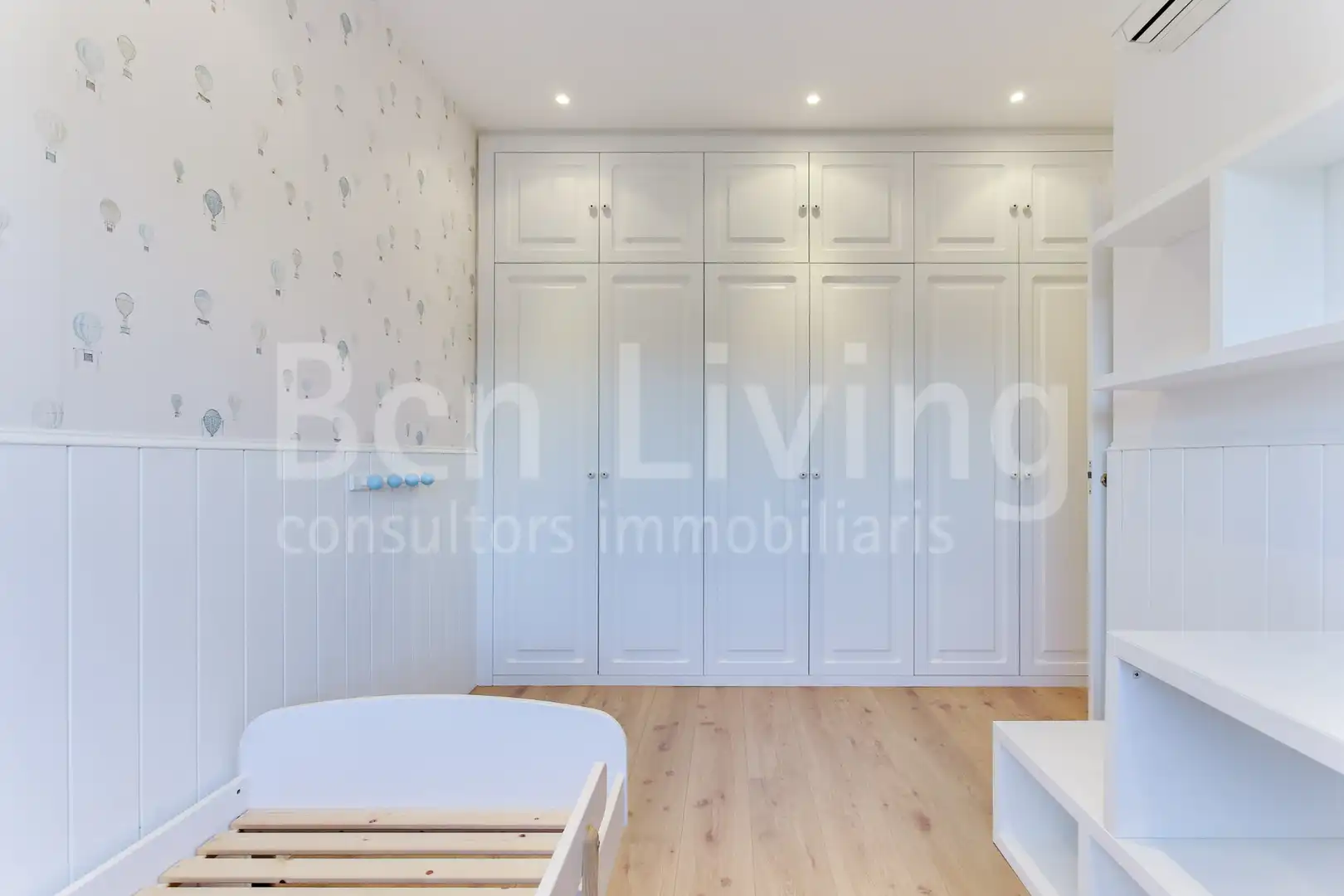 Flat for rent in Carrer de Josep Irla i Bosch, 6, Barri de les Corts
