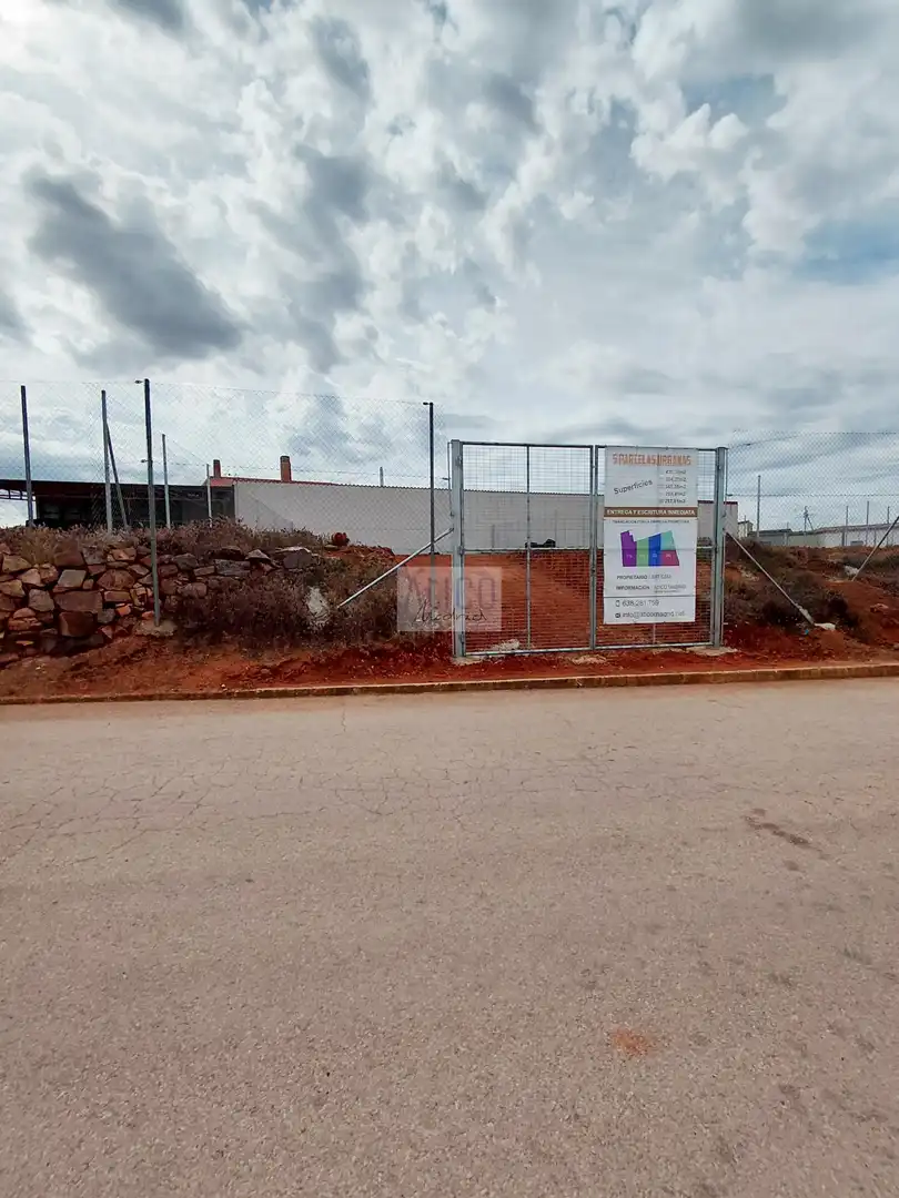 Terrenys i solars en venda a Infantes 8, imagen 10