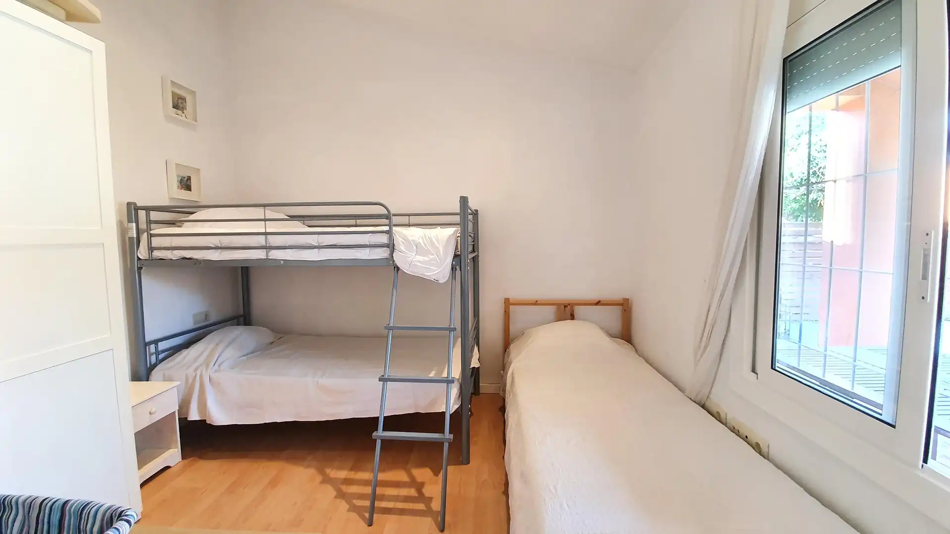 Dormitori de Casa o xalet en venda en Torroella de Montgrí amb Jardí privat i Piscina comunitària