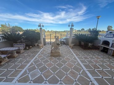 Bungalow amb balcó en venda a Barrio PALMERAL RAFAL