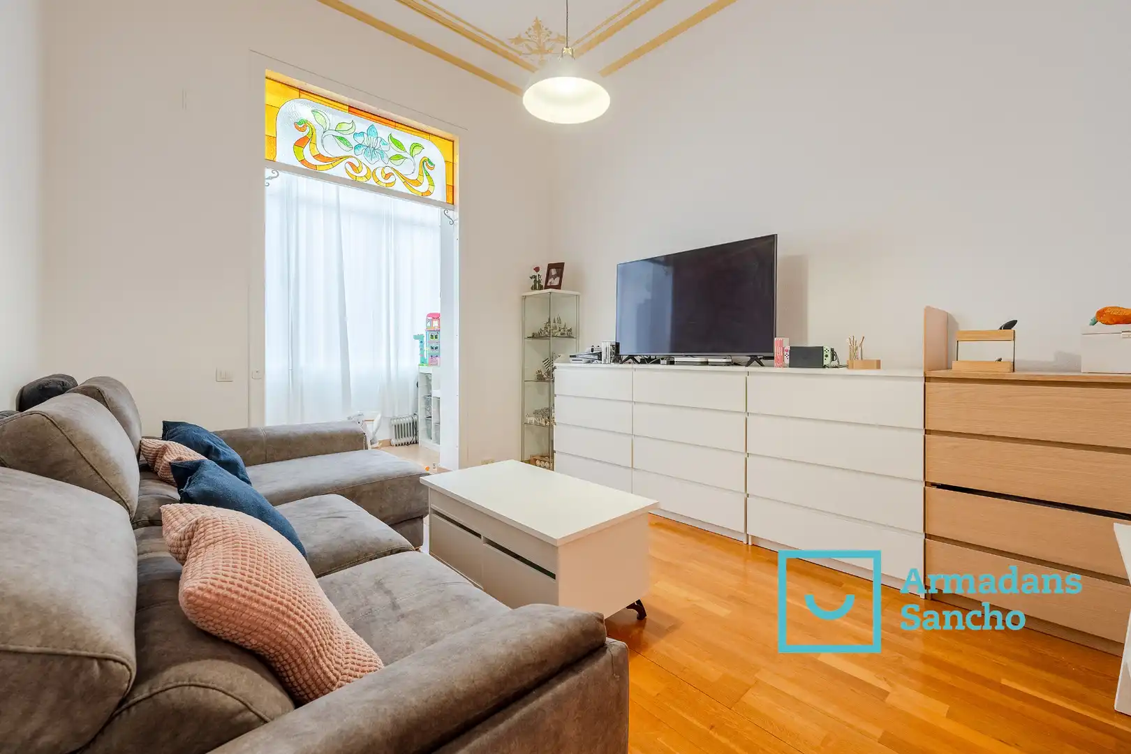 Piso con terraza en venta en Gran Via de les Corts Catalanes 546, imagen 2