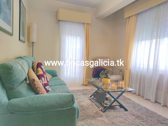 Edificio en Venta en Praza da Alameda en Verín