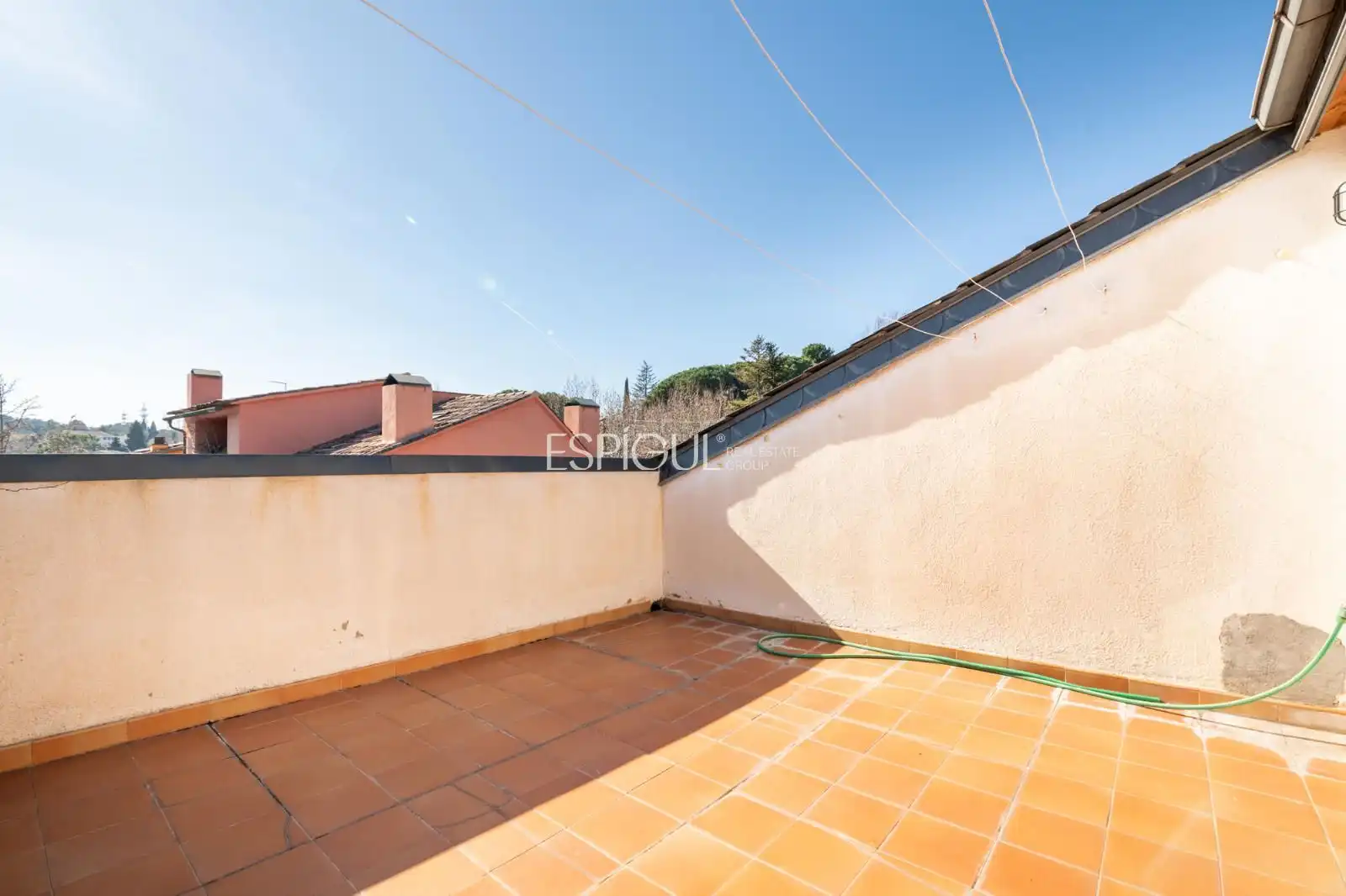 Terrace of Houses for sale in Sant Cugat del Vallès  with Air Conditioner, Heating and Parquet flooring