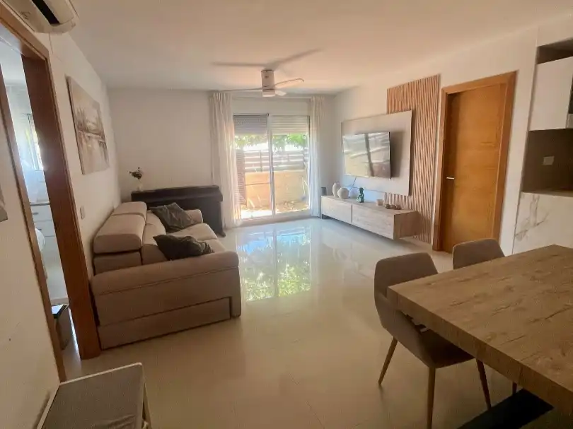 Rez-de-chaussée avec piscine à louer à Carrer mas del Cec 20, imagen 5