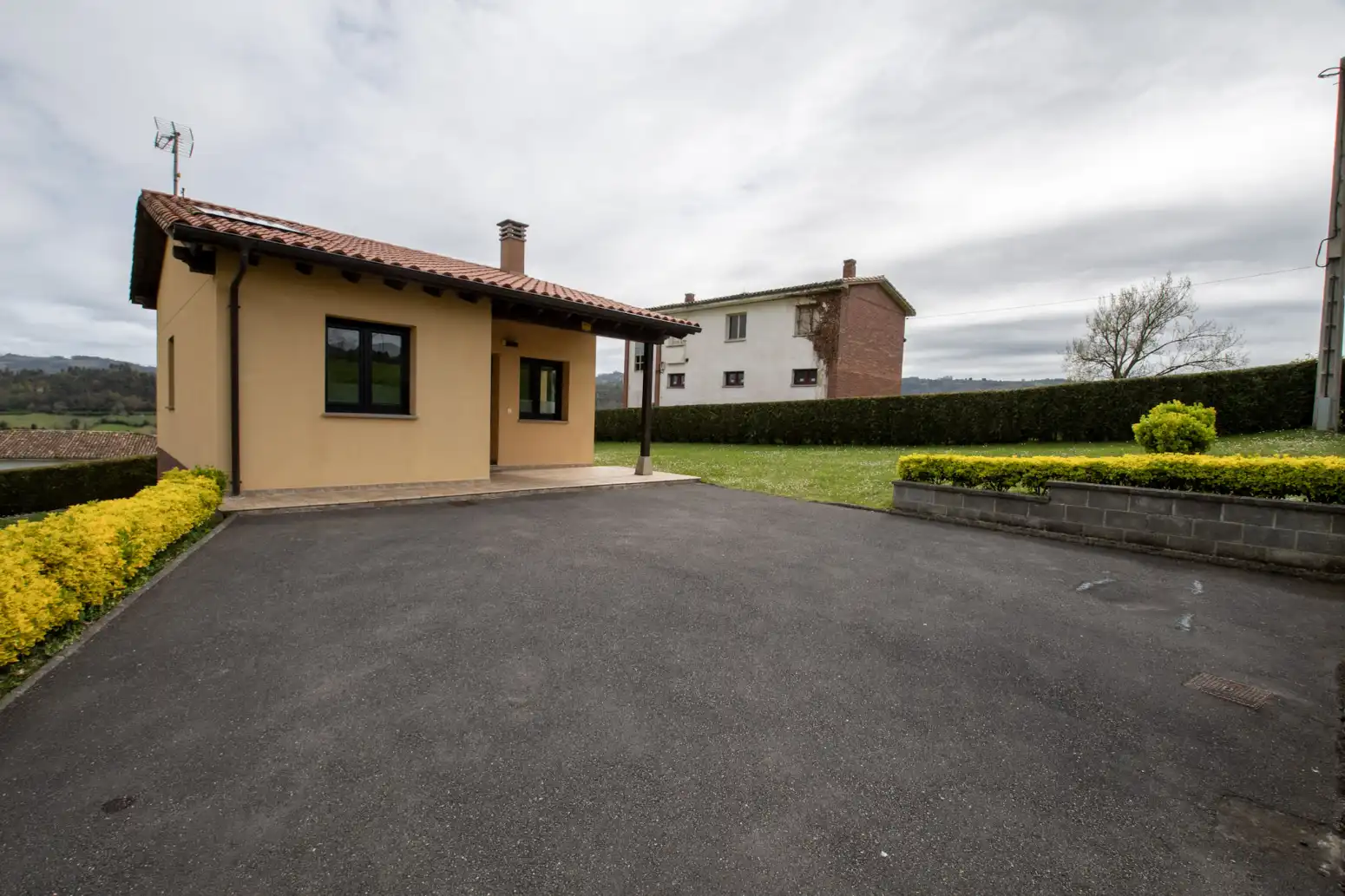 Vista exterior de Casa o chalet en venta en Villaviciosa con Calefacción, Jardín privado y Terraza