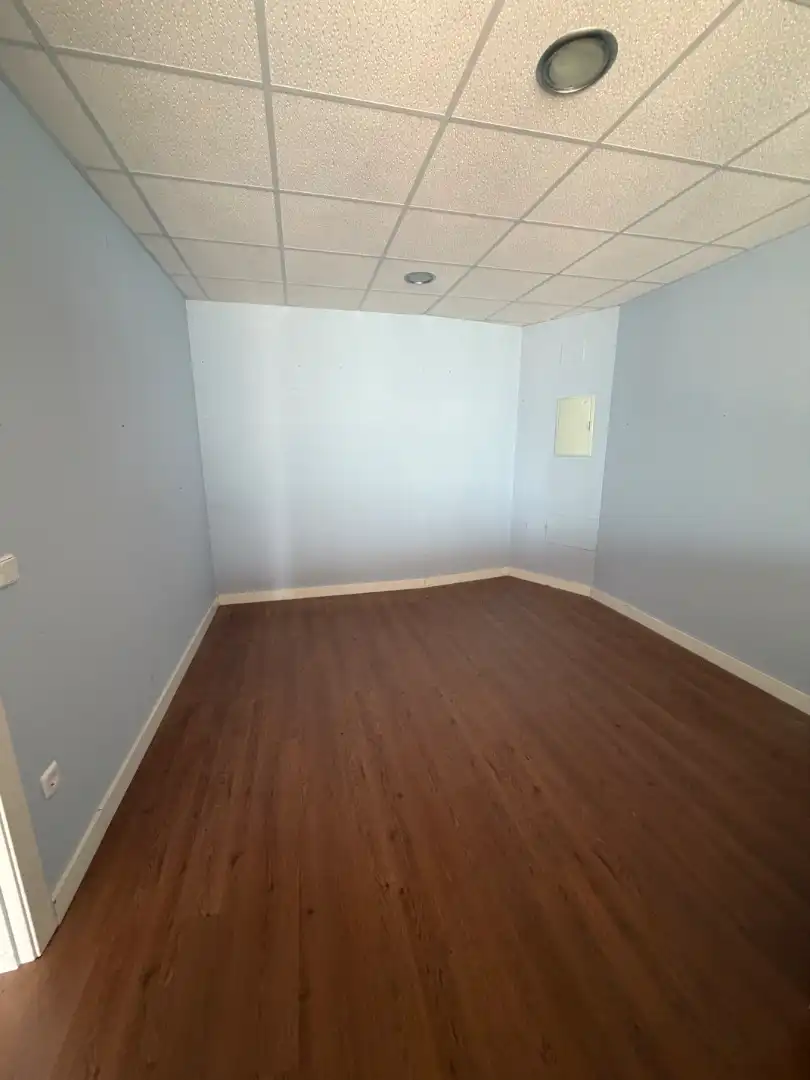 Business premises to rent in La Lastrilla, imagen 3