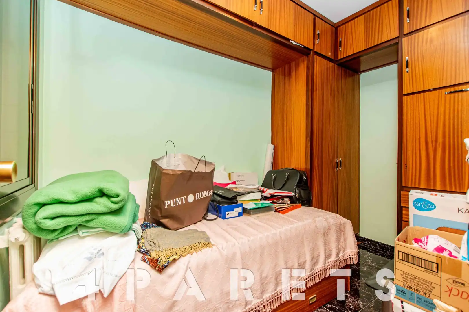 Habitación de Piso en venta en Premià de Mar con Calefacción, Horno y Balcón
