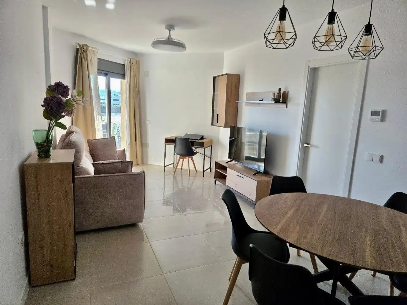 Flat for rent in Calle Calle Italia, Almayate