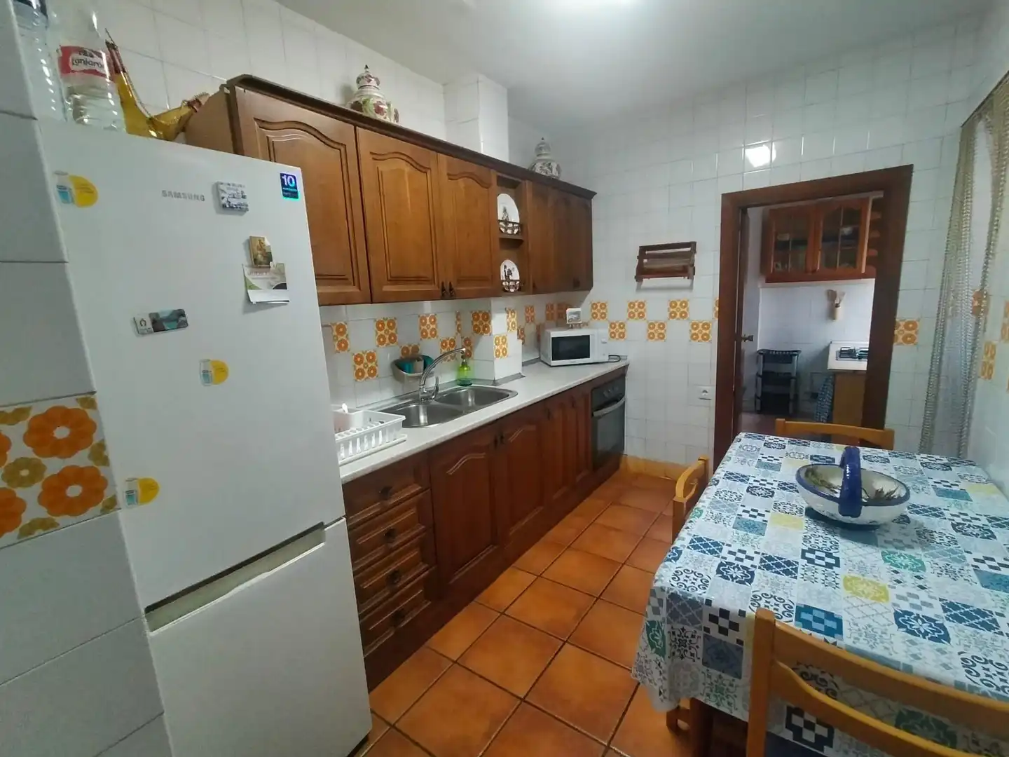 Cuina de Pis de lloguer en La Línea de la Concepción amb Moblat