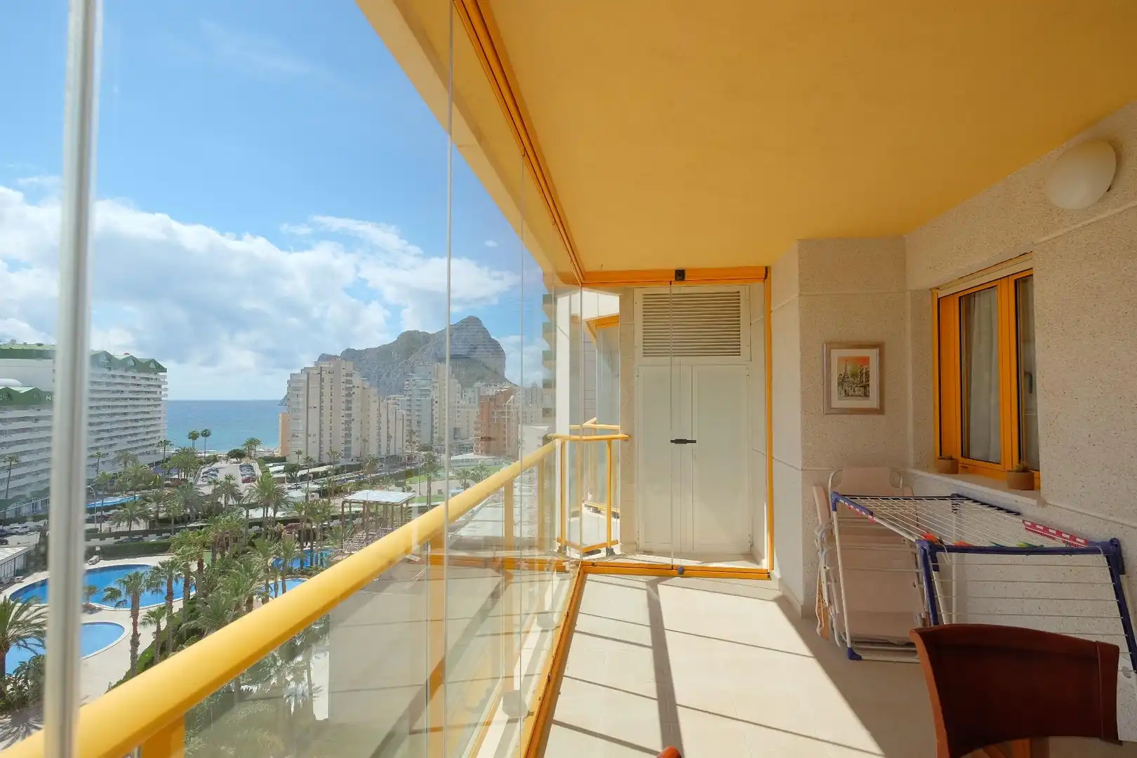 Habitación de Apartamento en venta en Calpe / Calp con Calefacción y Piscina