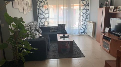 Foto 4 de Casa adosada en venta en Calle Sierra de Paramera, Aldeamayor de San Martín, Valladolid
