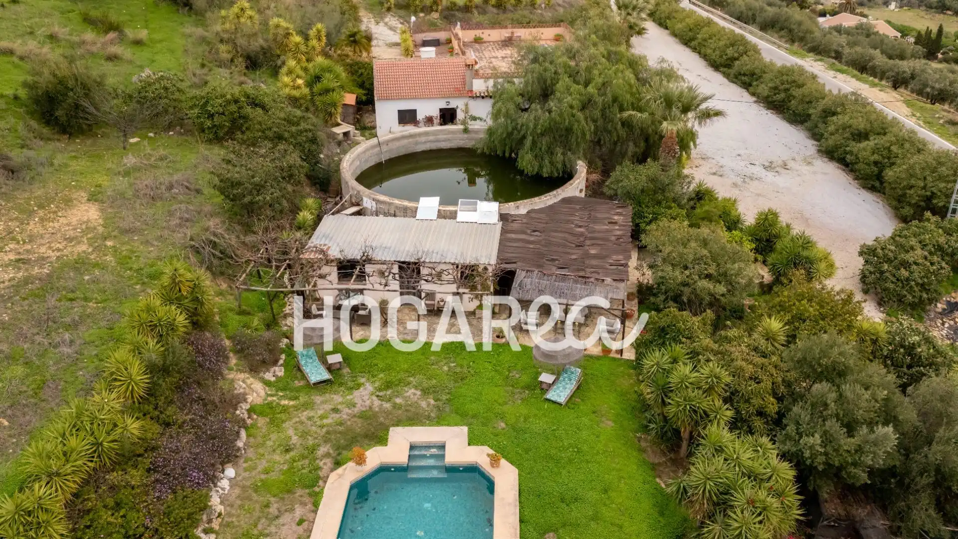 Piscina de Finca rústica en venta en Alcaucín con Jardín privado, Terraza y Piscina
