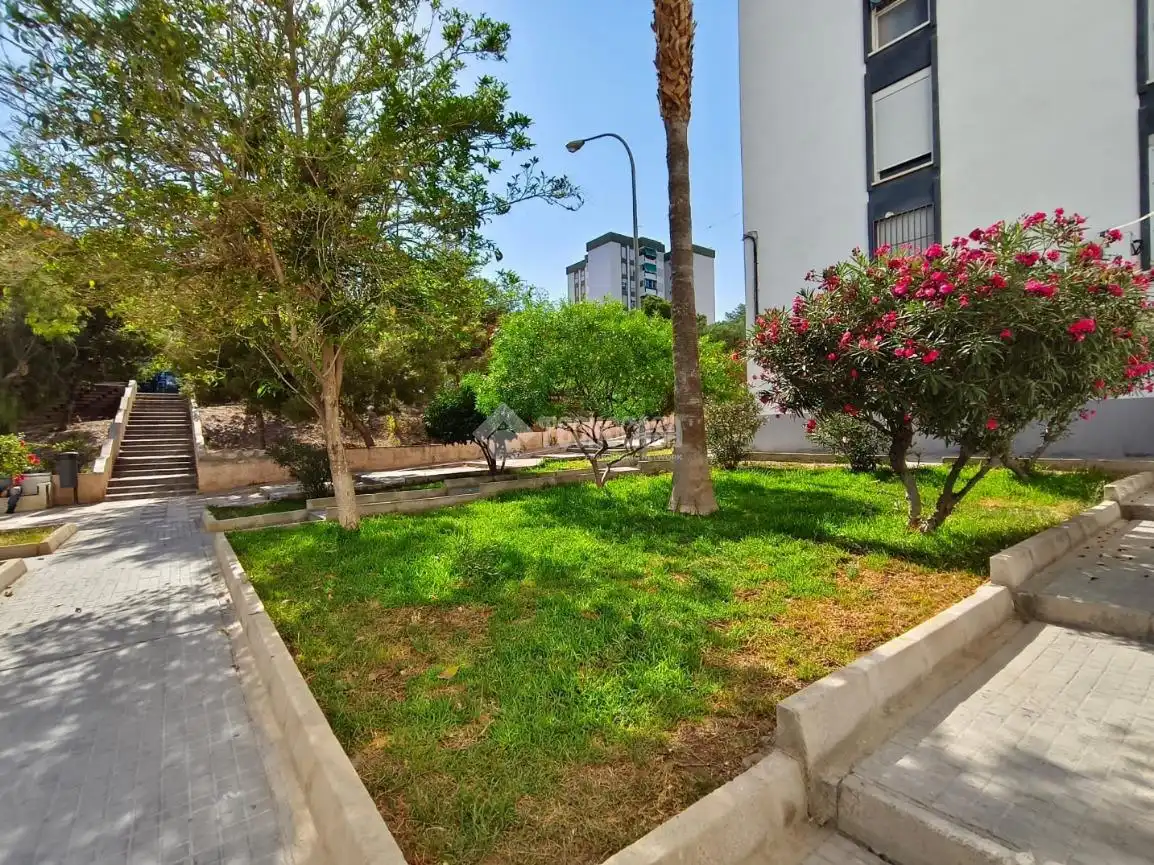Exterior view of Flat for sale in Alicante / Alacant  with Air Conditioner and Balcony