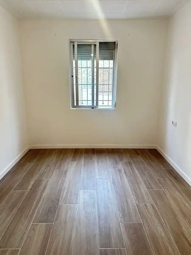 Planta baixa de lloguer en Zona Avenida al Vedat