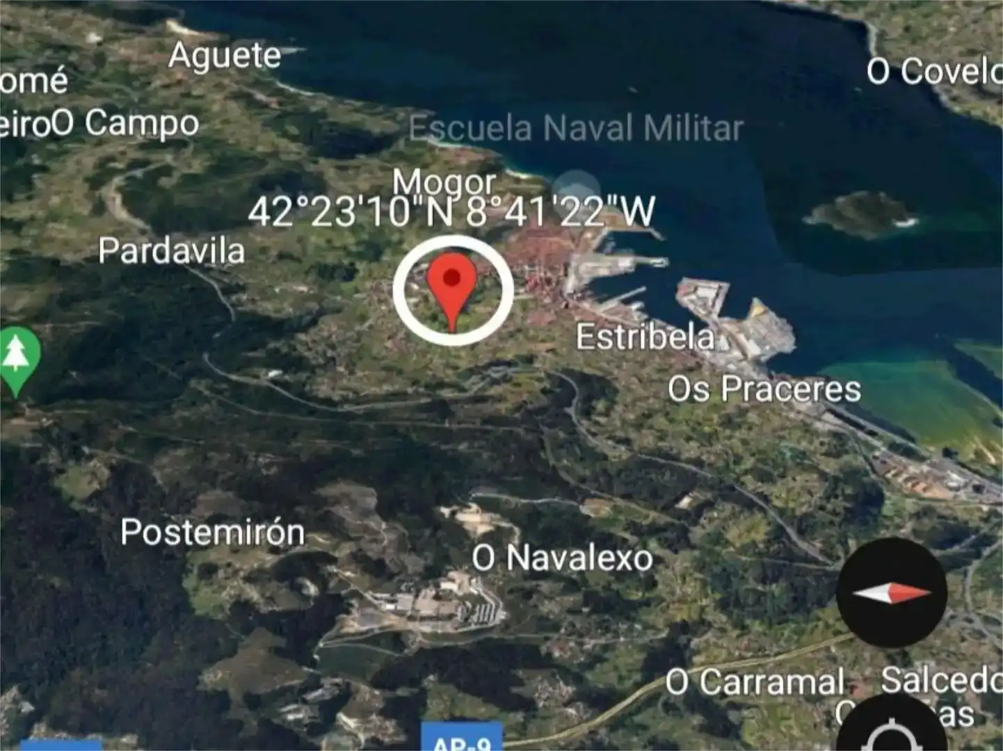 Pis en venda en Marín amb Jardí privat