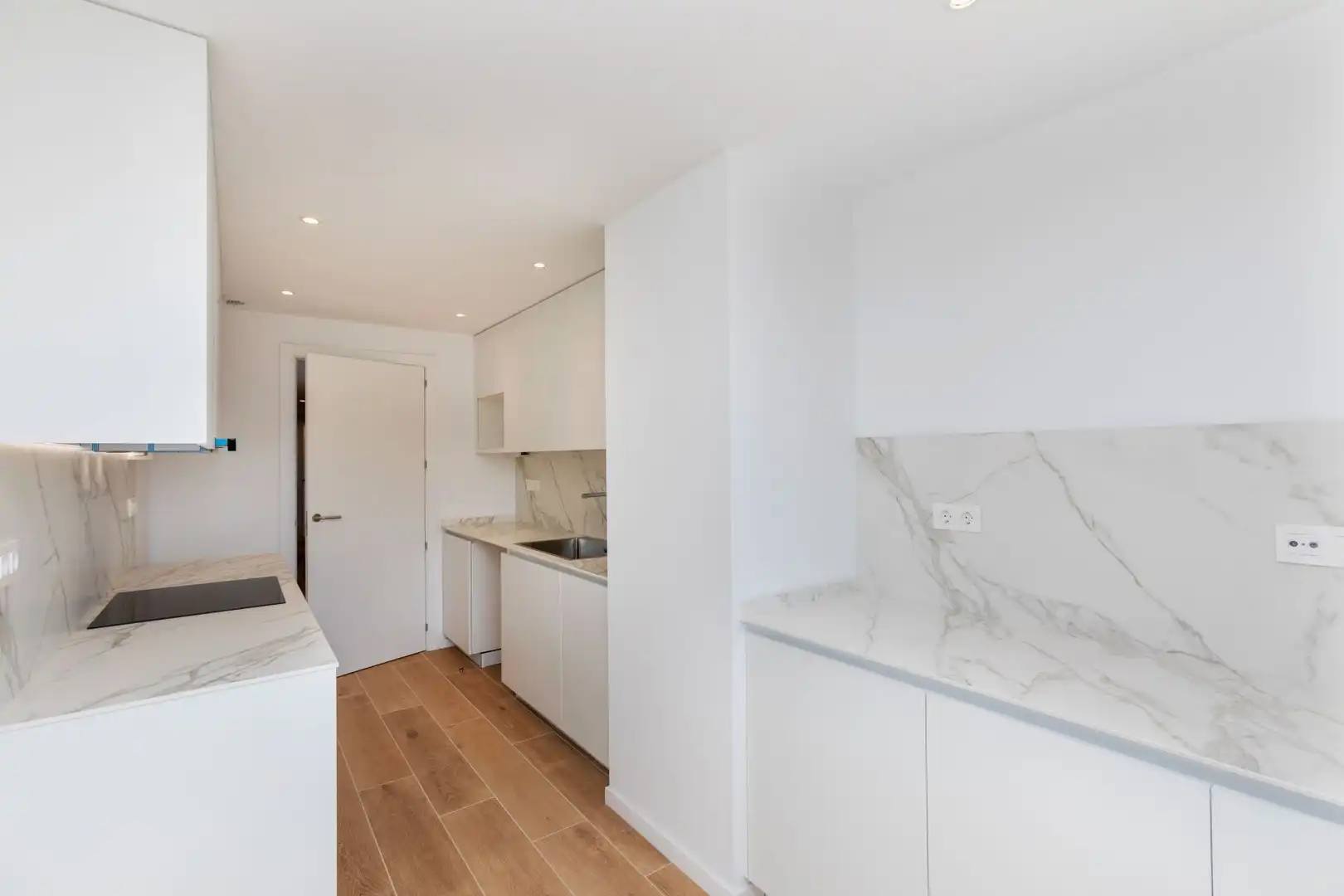 Flat with pool to rent in Carrer de Joan Miró, imagen 7