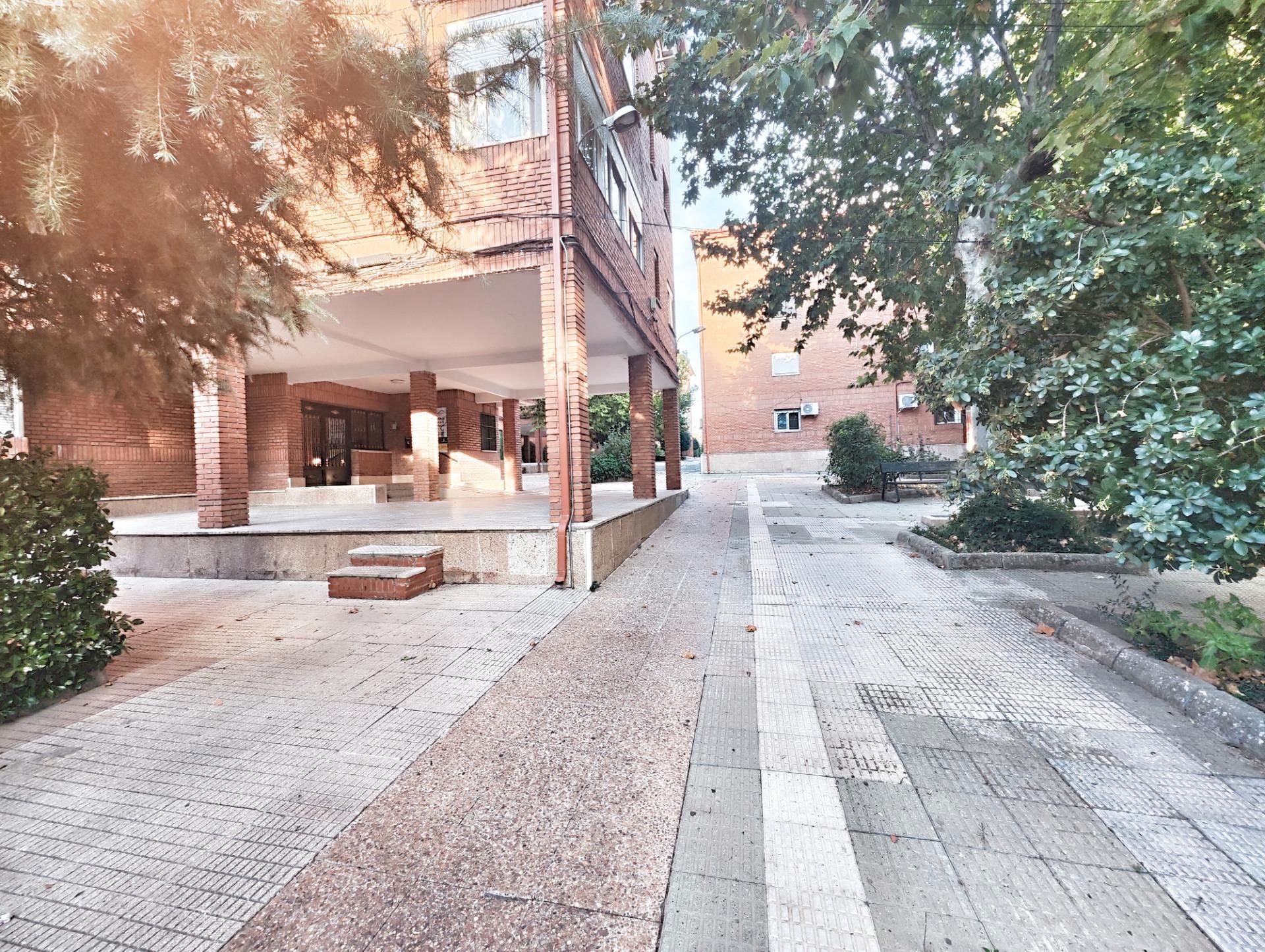 Flat for sale in Calle Paraguay, Carretera de Córdoba - Libertad