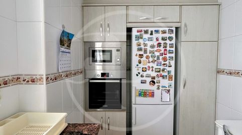 Foto 5 de Apartament en venda a Calle Poeta Mas y Ros, Ciutat Jardí, Valencia Capital